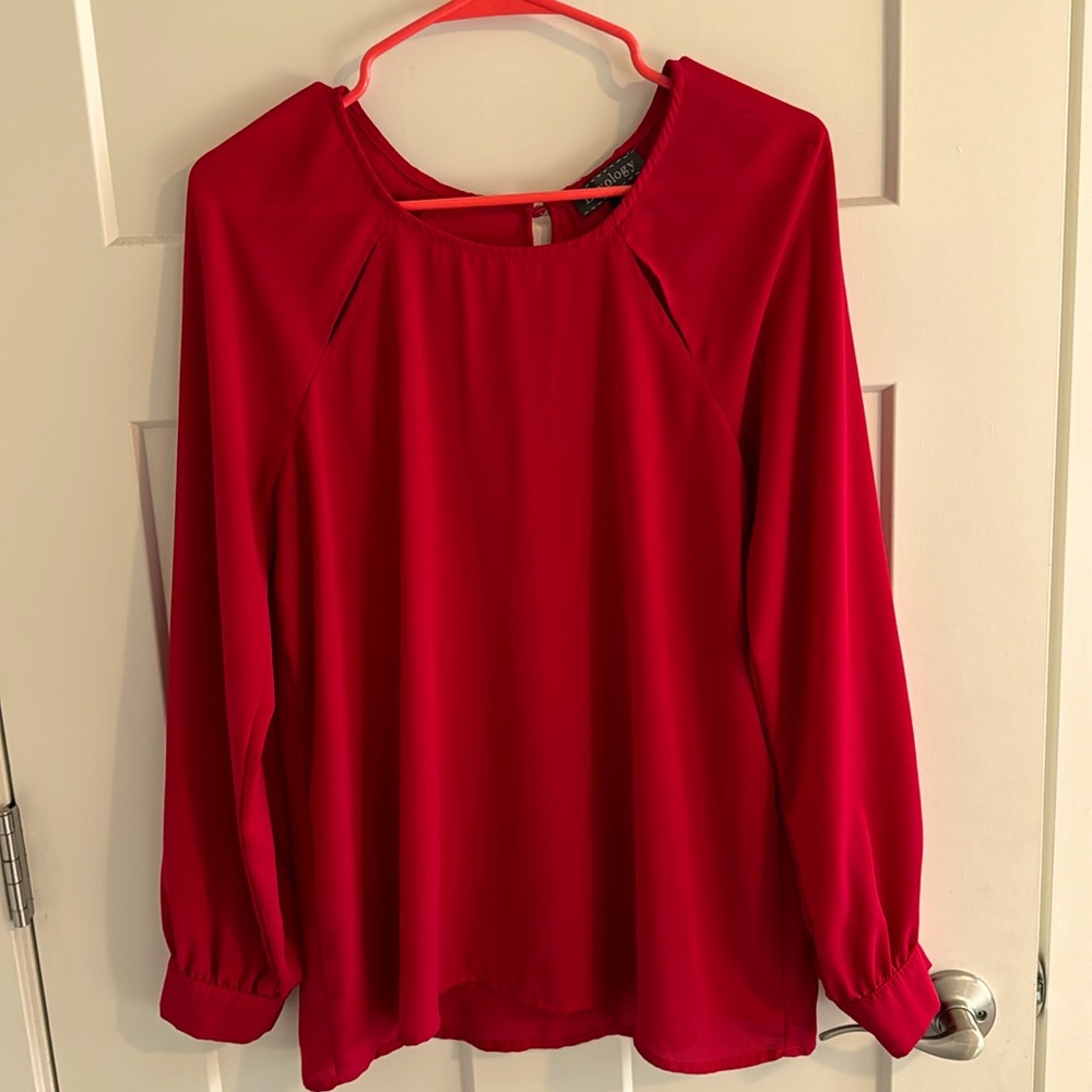 Luxology Women’s red sheer shirt size M
